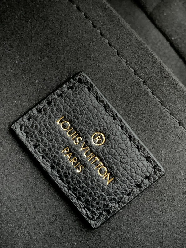 LV Handbags AAA(Women)-685