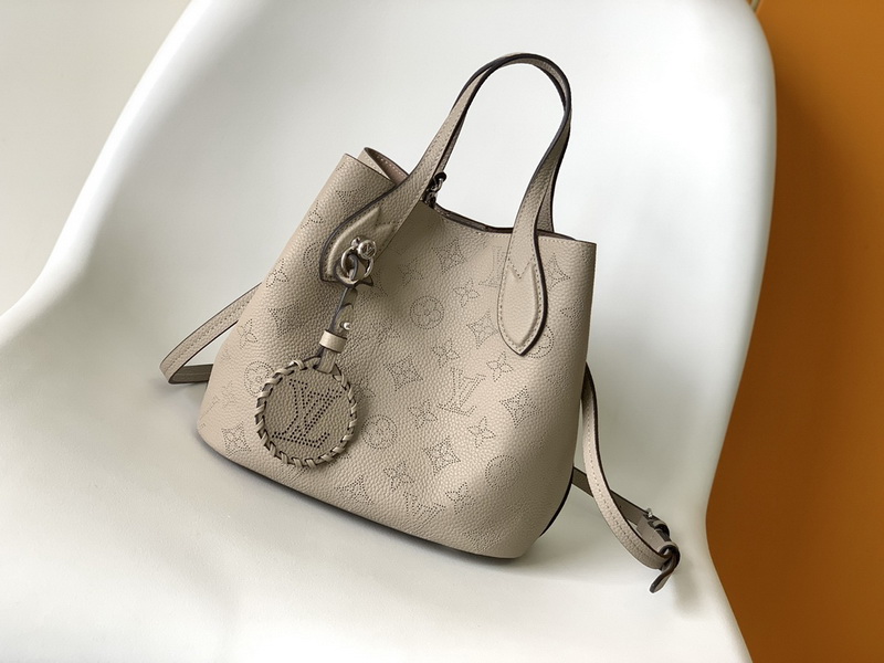 LV Handbags AAA(Women)-748