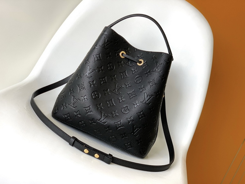 LV Handbags AAA(Women)-752
