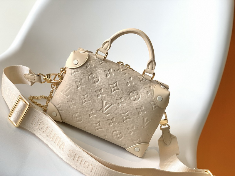 LV Handbags AAA(Women)-757