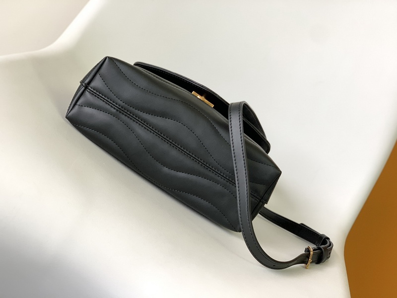 LV Handbags AAA(Women)-765