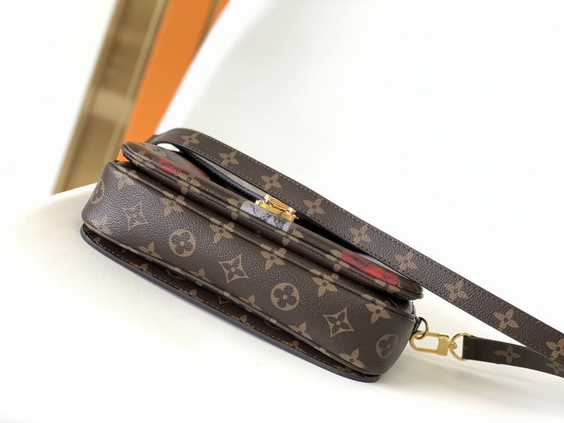 LV Handbags AAA(Women)-779