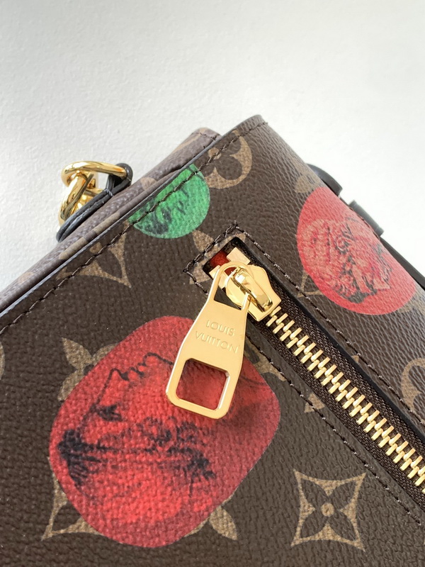 LV Handbags AAA(Women)-779