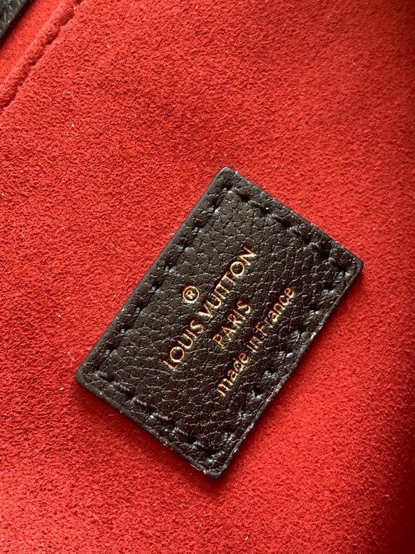 LV Handbags AAA(Women)-811