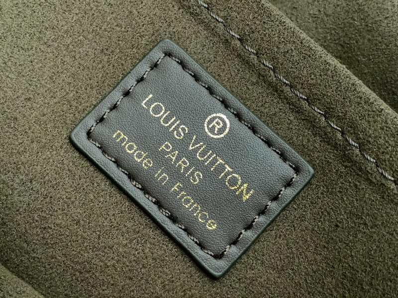 LV Handbags AAA(Women)-819