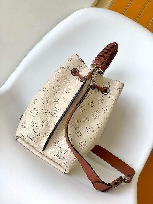 LV Handbags AAA(Women)-826