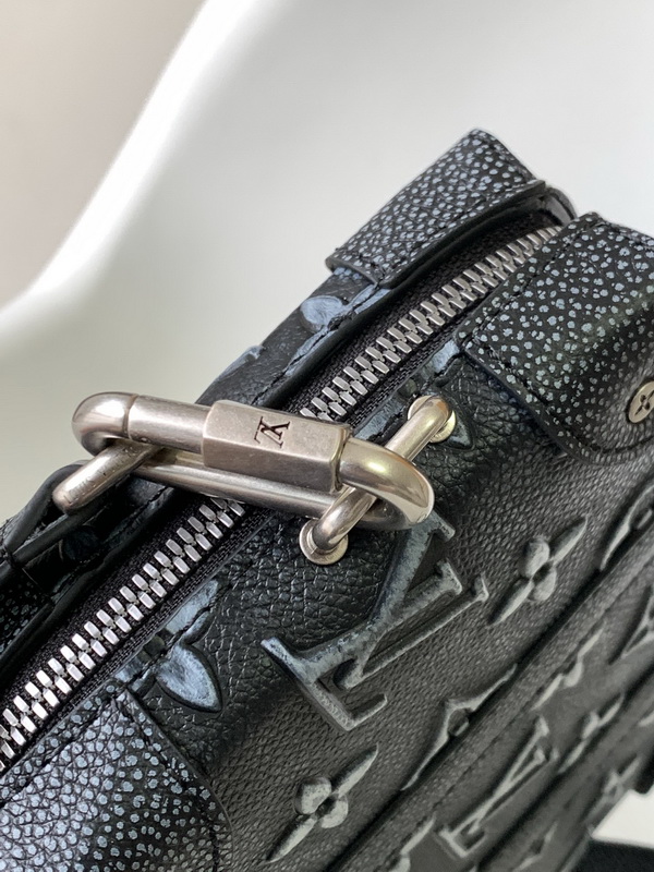 LV Handbags AAA(Women)-881