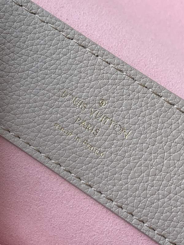 LV Handbags AAA(Women)-889