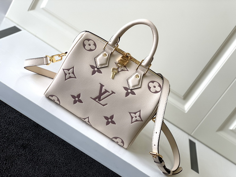 LV Handbags AAA(Women)-895