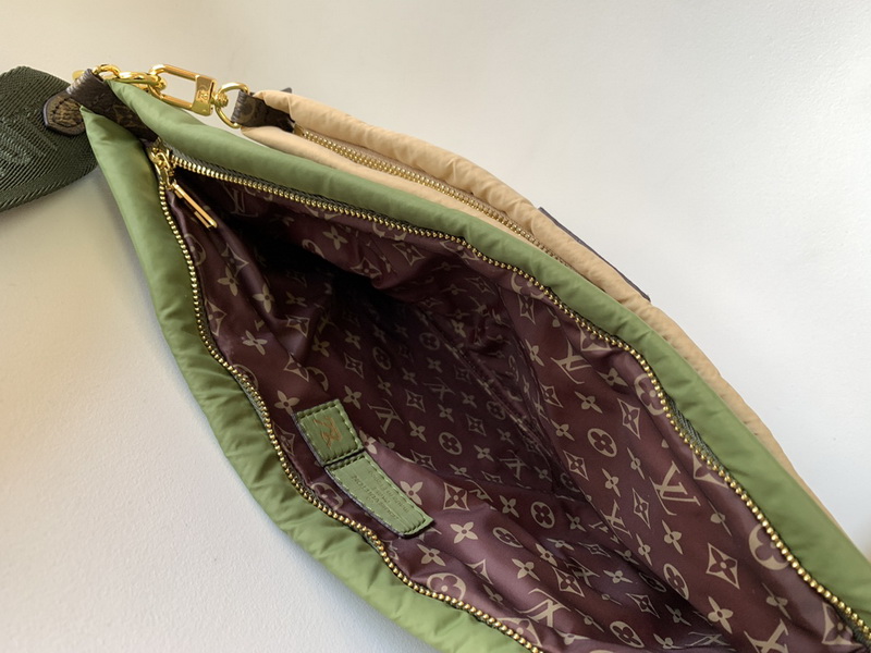 LV Handbags AAA(Women)-899