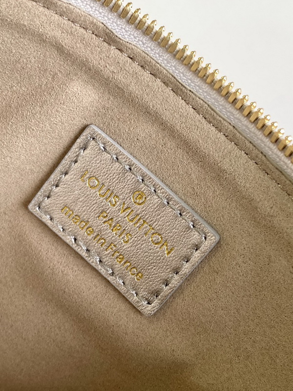 LV Handbags AAA(Women)-907