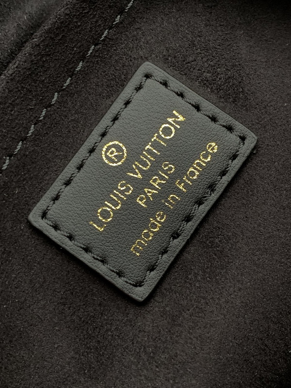 LV Handbags AAA(Women)-933