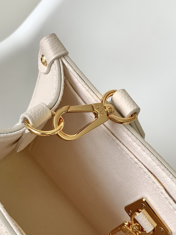 LV Handbags AAA(Women)-934