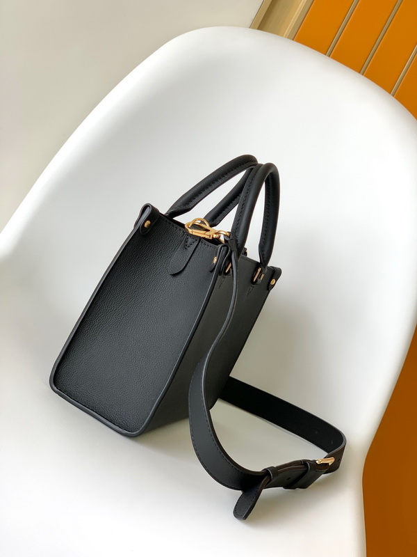LV Handbags AAA(Women)-935