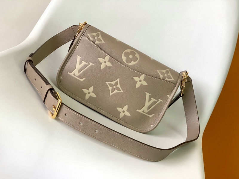 LV Handbags AAA(Women)-968