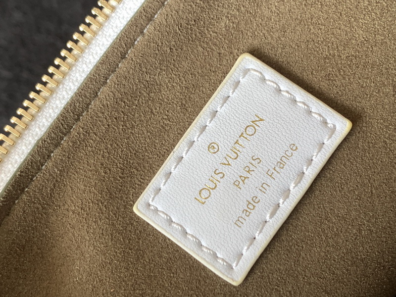 LV Handbags AAA(Women)-974