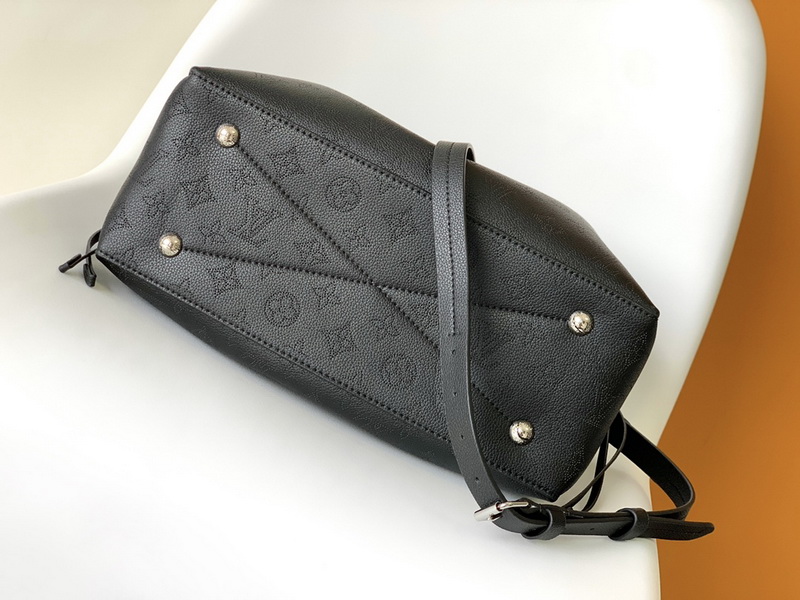 LV Handbags AAA(Women)-984