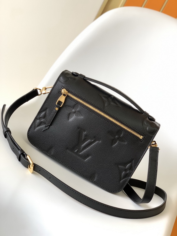 LV Handbags AAA(Women)-985