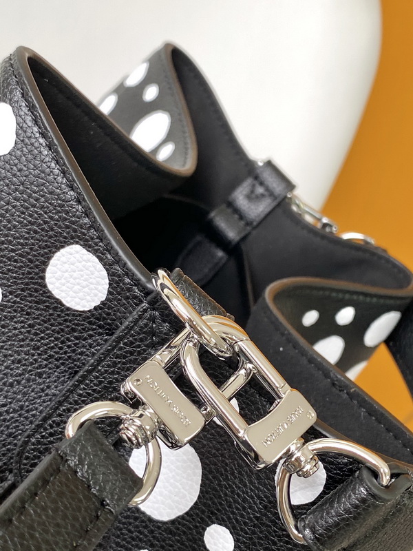 LV Handbags AAA(Women)-996