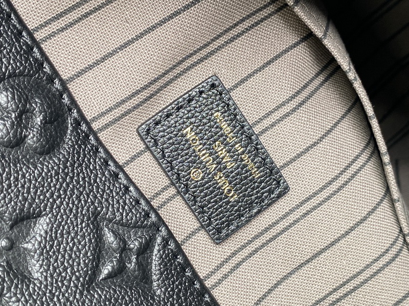 LV Handbags AAA(Women)-1250