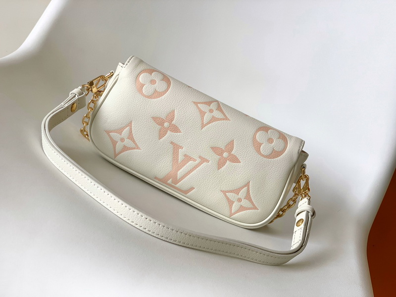 LV Handbags AAA(Women)-1550