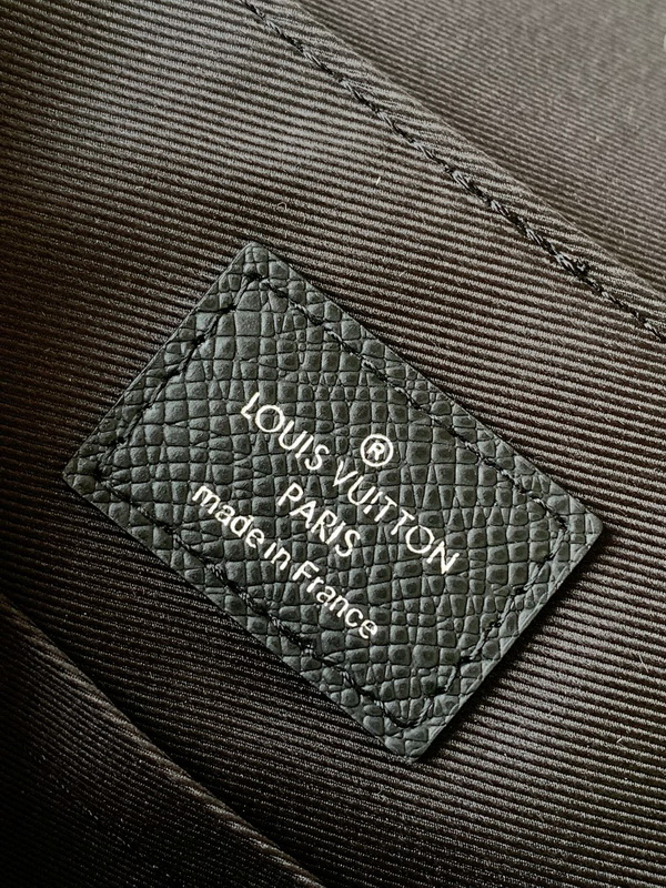 LV Handbags AAA(Men)-273