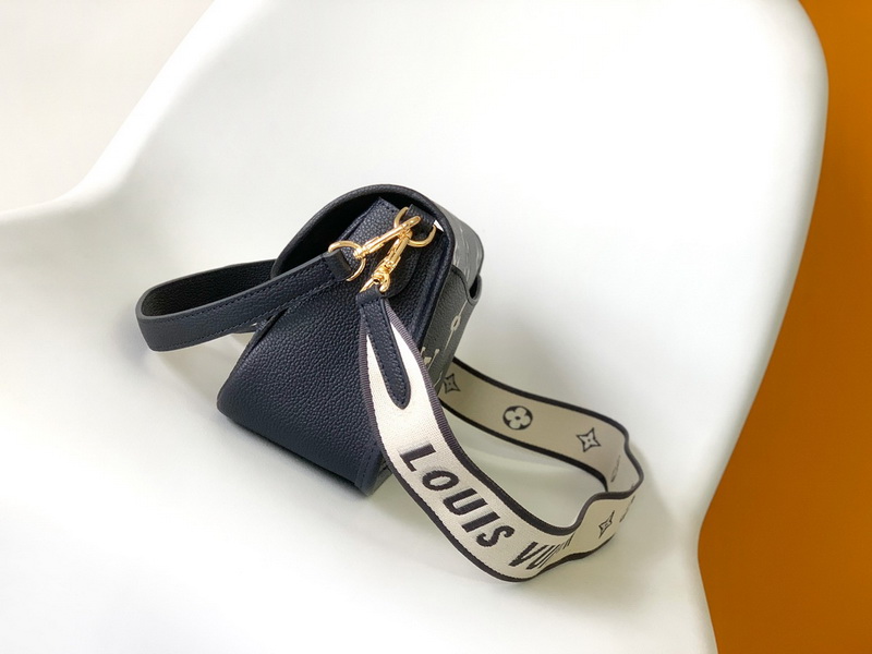 LV Handbags AAA(Women)-1638