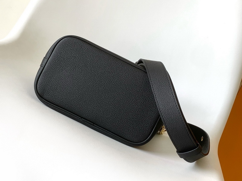 LV Handbags AAA(Women)-1642