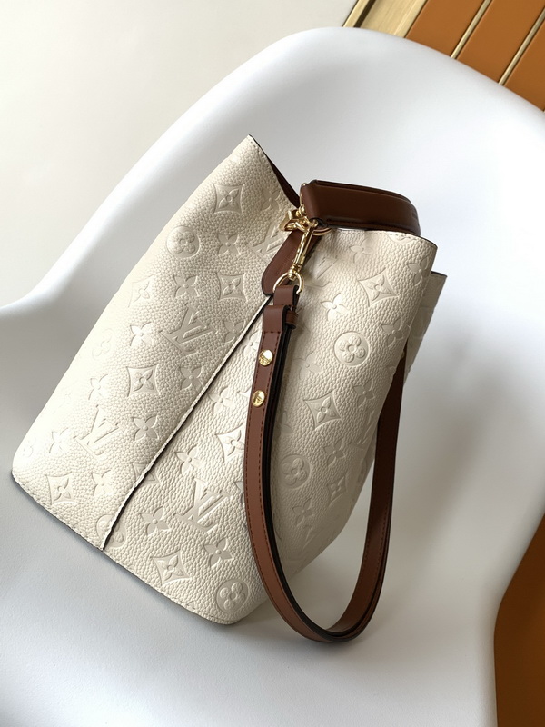 LV Handbags AAA(Women)-1650
