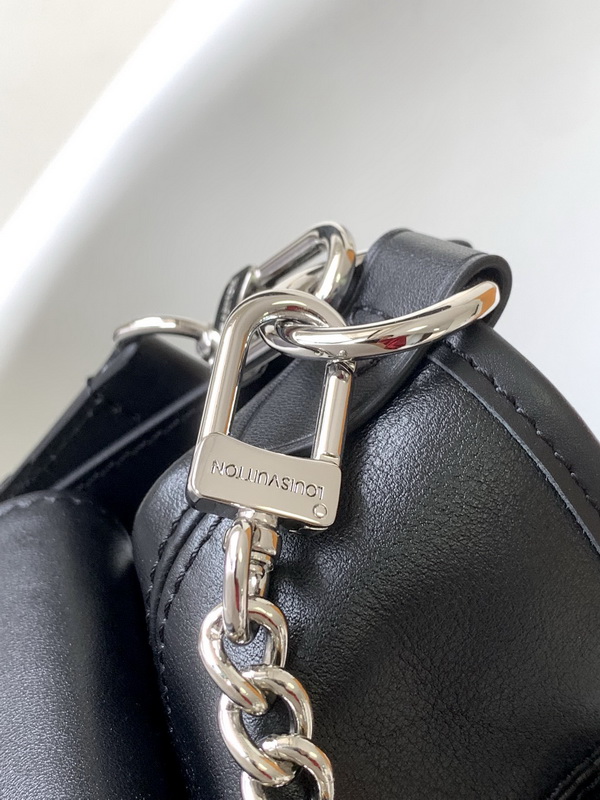 LV Handbags AAA(Women)-1980