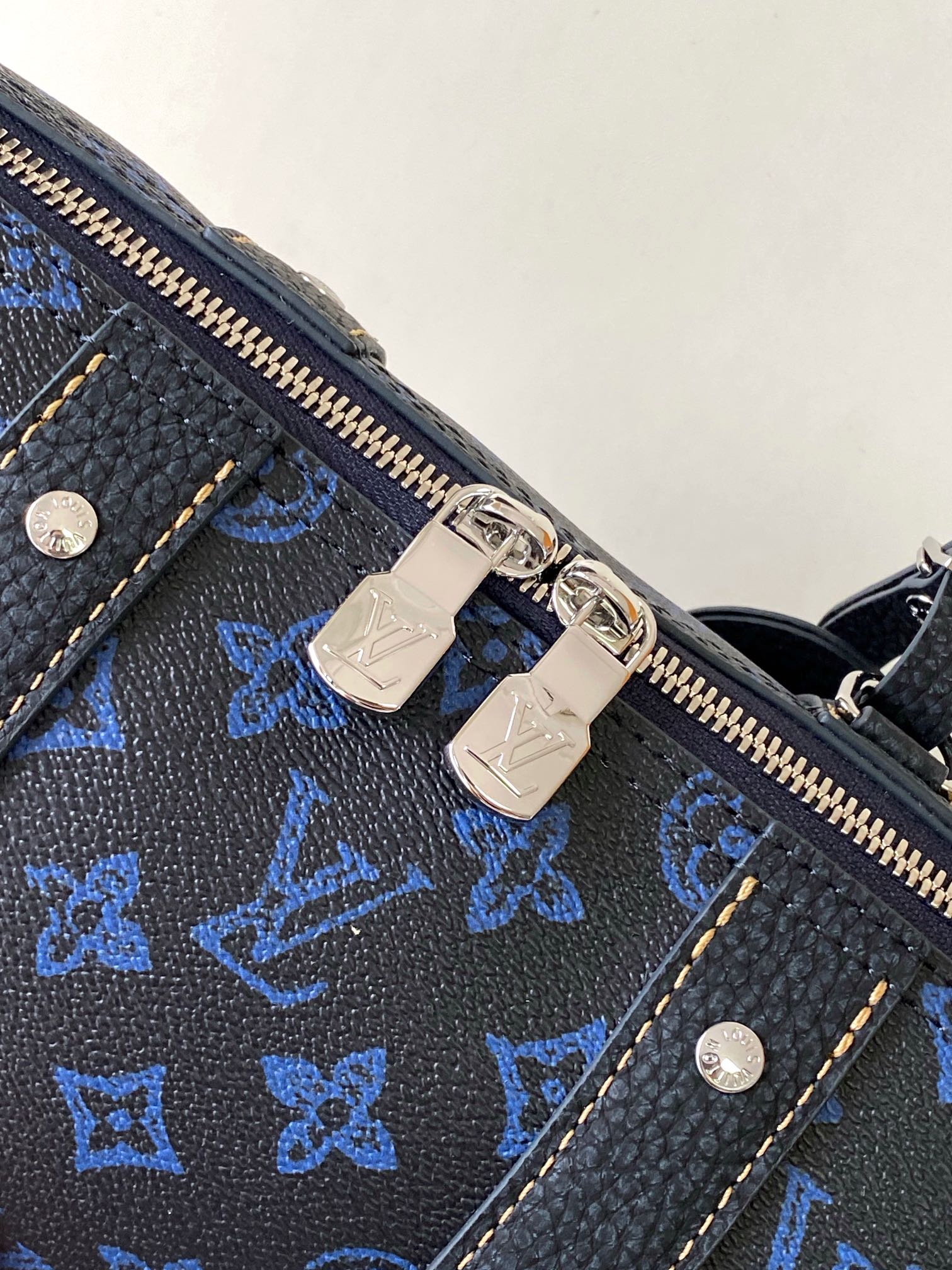 LV Handbags AAA(Women)-1988