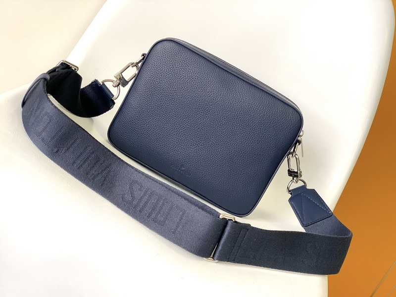 LV Handbags AAA(Men)-313