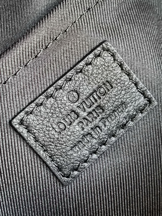 LV Backpack(AAA)-143