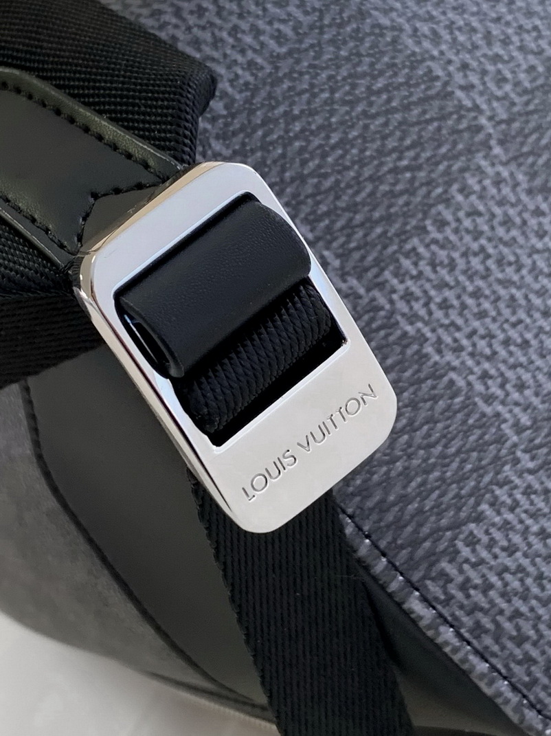 LV Backpack(AAA)-155