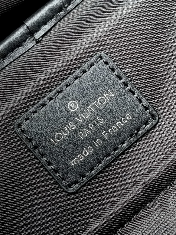 LV Backpack(AAA)-158