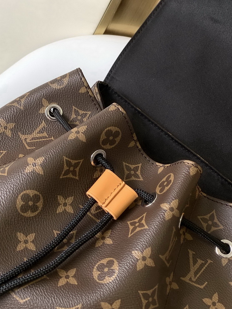 LV Backpack(AAA)-159