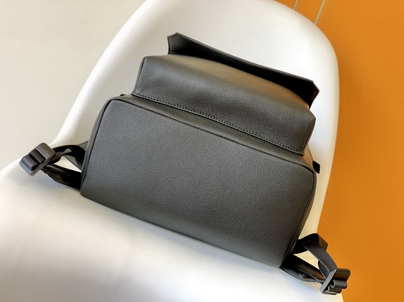LV Backpack(AAA)-160