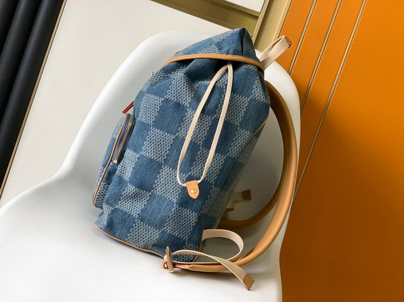 LV Backpack(AAA)-188