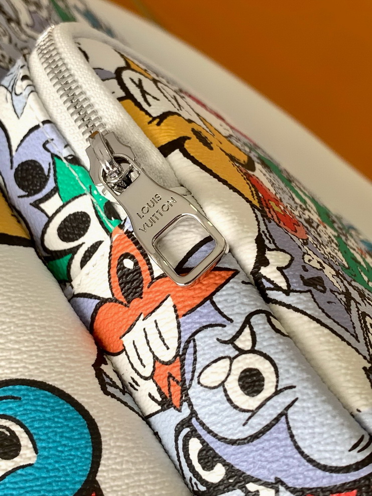 LV Backpack(AAA)-189