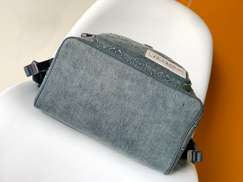 LV Backpack(AAA)-198