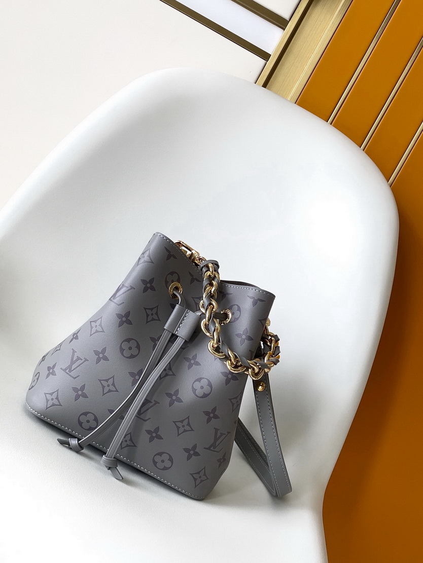 LV Bag-NFC(AAA)-023