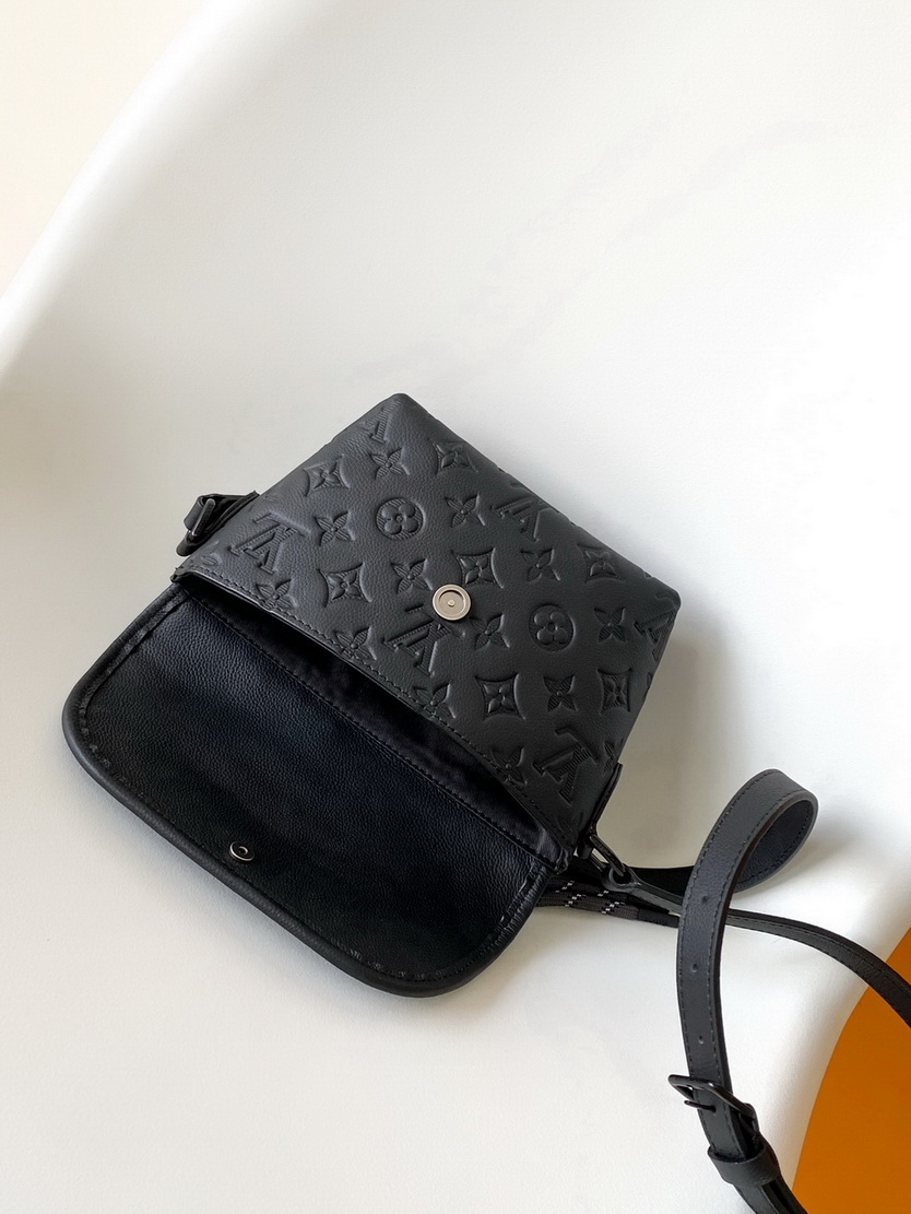 LV Bag-NFC(AAA)-101