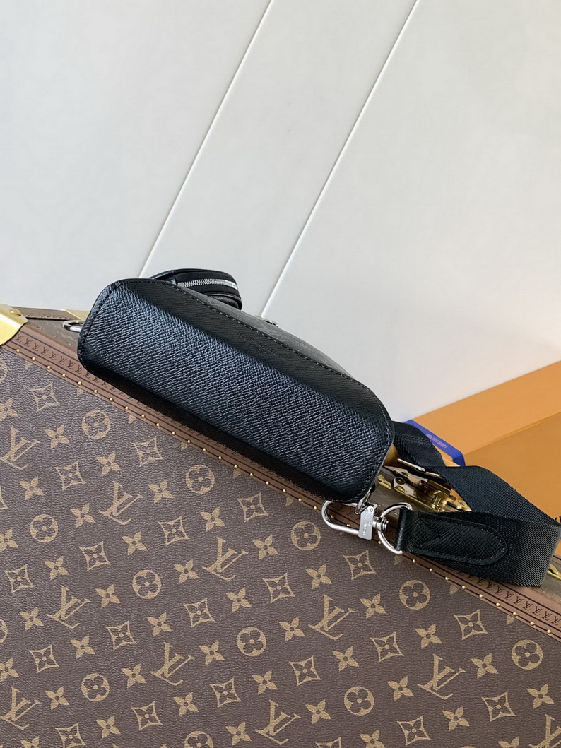 LV Bag-NFC(AAA)-178