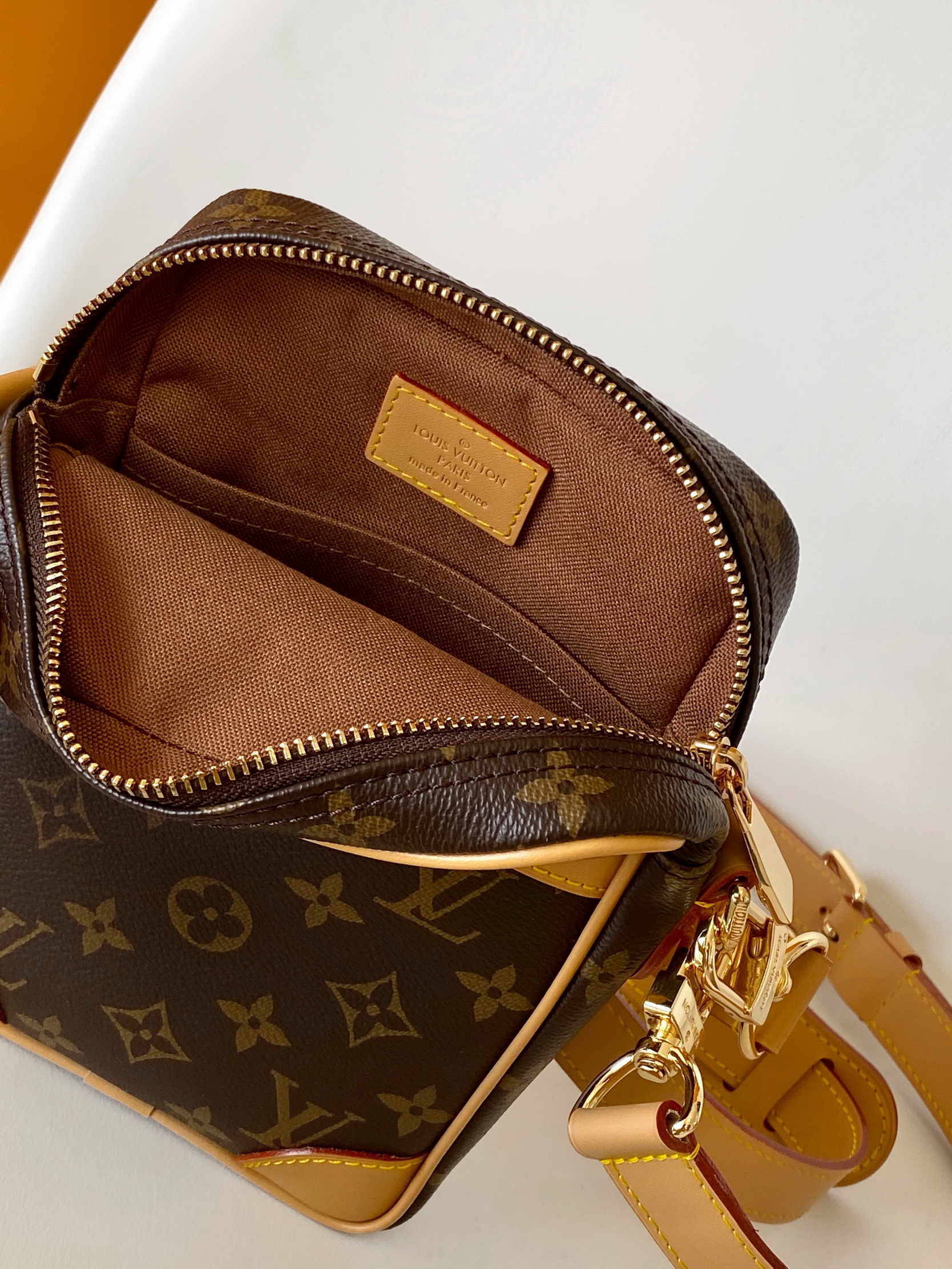 LV Bag-NFC(AAA)-267
