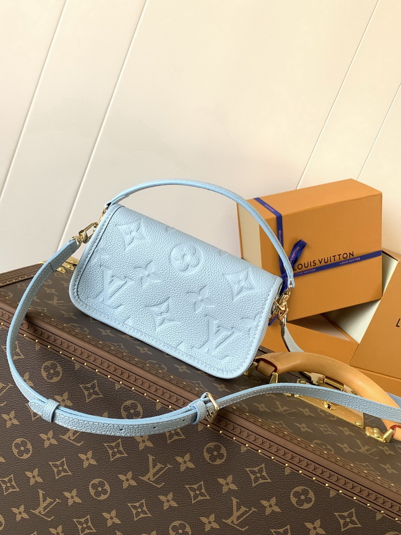 LV Bag-NFC(AAA)-329