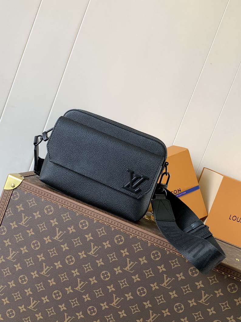 LV Bag-NFC(AAA)-427