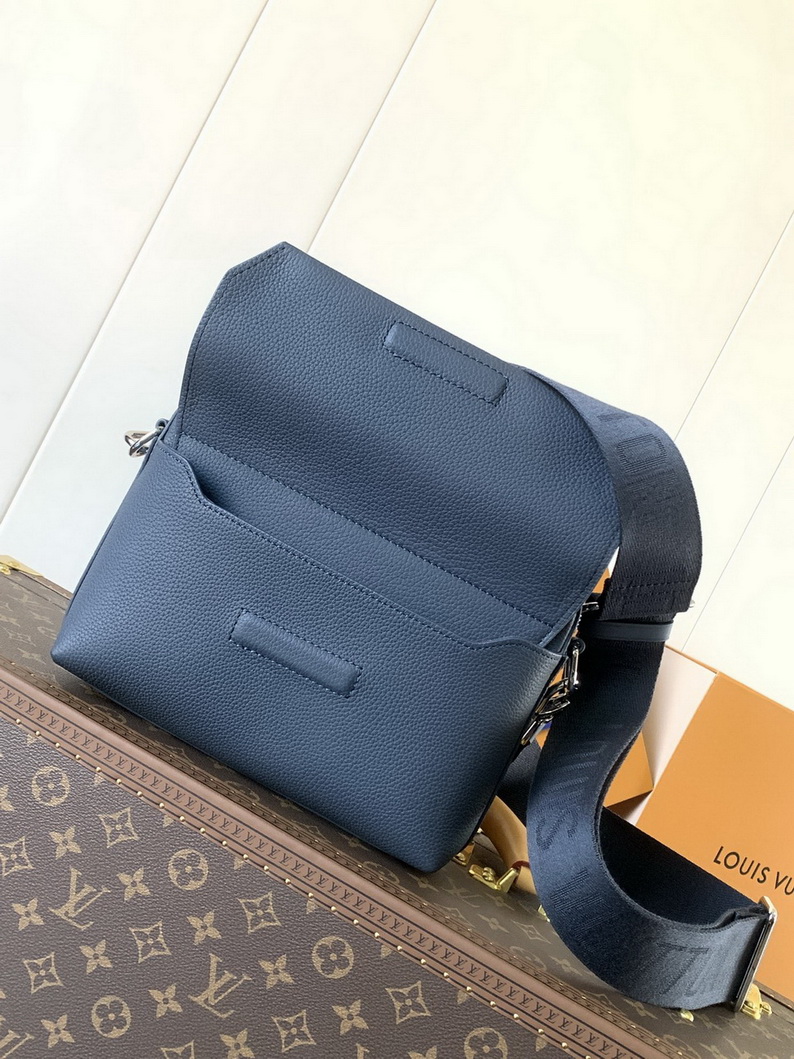 LV Bag-NFC(AAA)-428