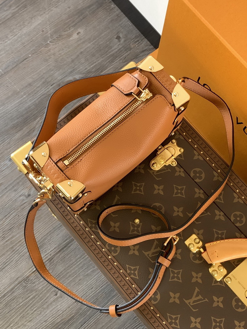 LV Bag-NFC(AAA)-549