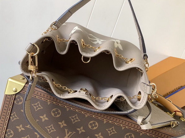 LV Bag-NFC(AAA)-588