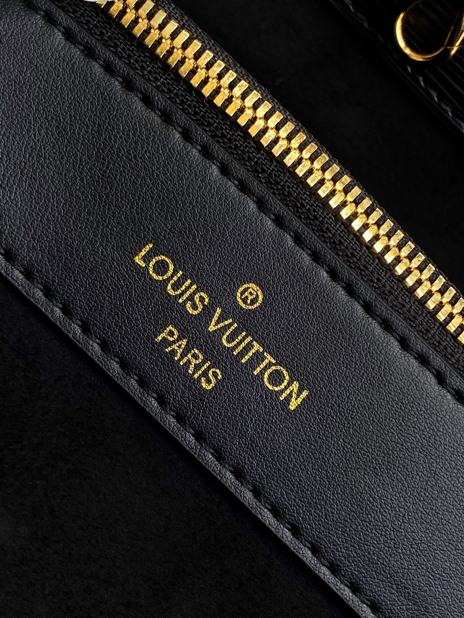 LV Bag-NFC(AAA)-623